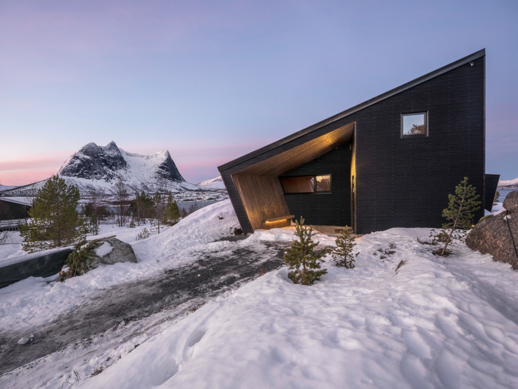 Cabin Efjord – Nordland, Norway – HUUM 1 1520285231406Efjord HR 3 A7R4678 Pano Edit kopi