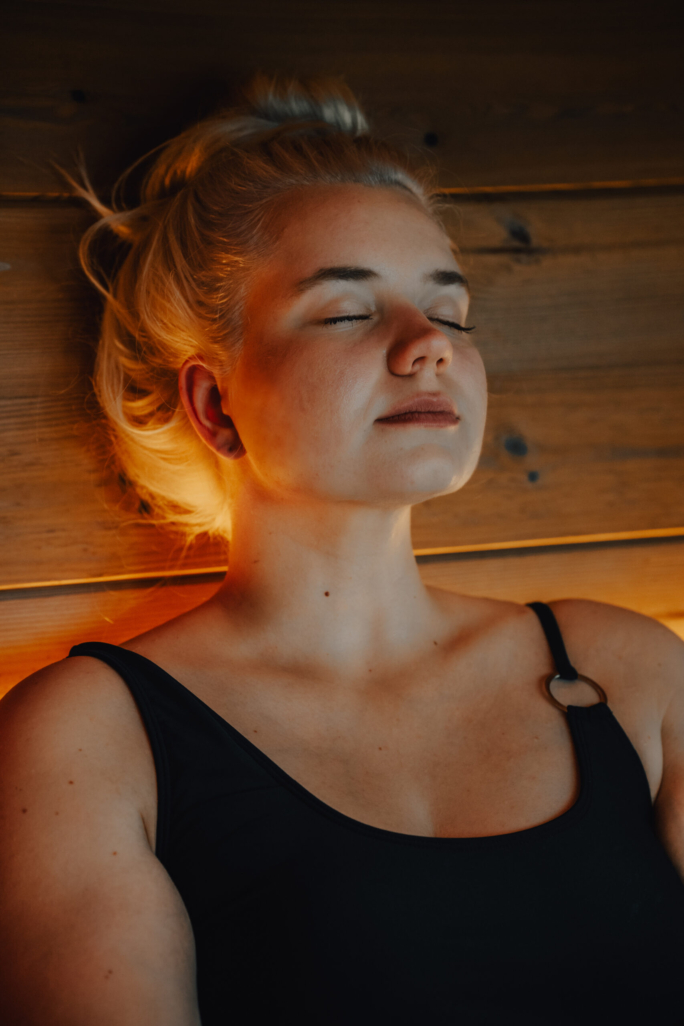 Should you sauna before or after tanning? 6 Combine Sauna and Tanning