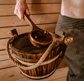 kas elektrikerisega saunas voib kividele vett visata