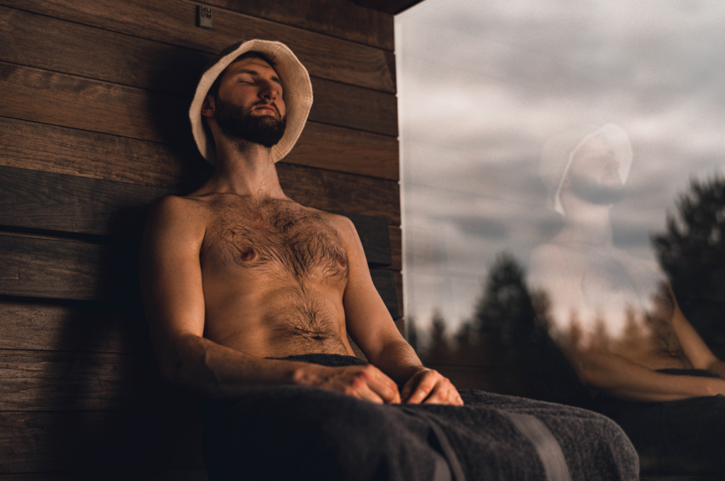 Sauna in the morning or evening – how to choose the right time for your body 4 HUU02851